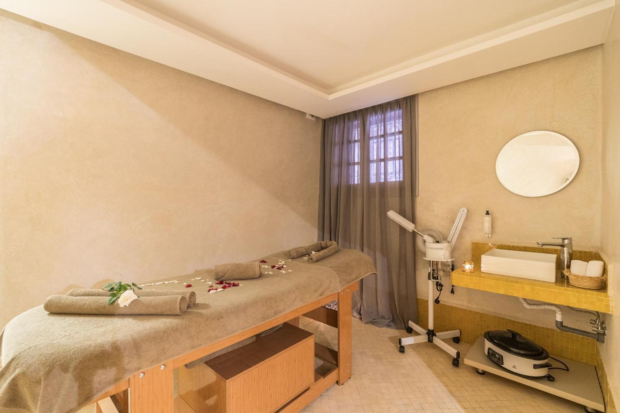 Medina Aparthotel